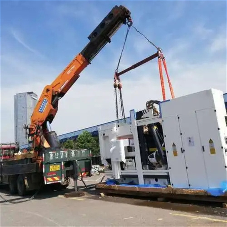 吴川附近小吊车联系方式|8-16吨|本地及时服务