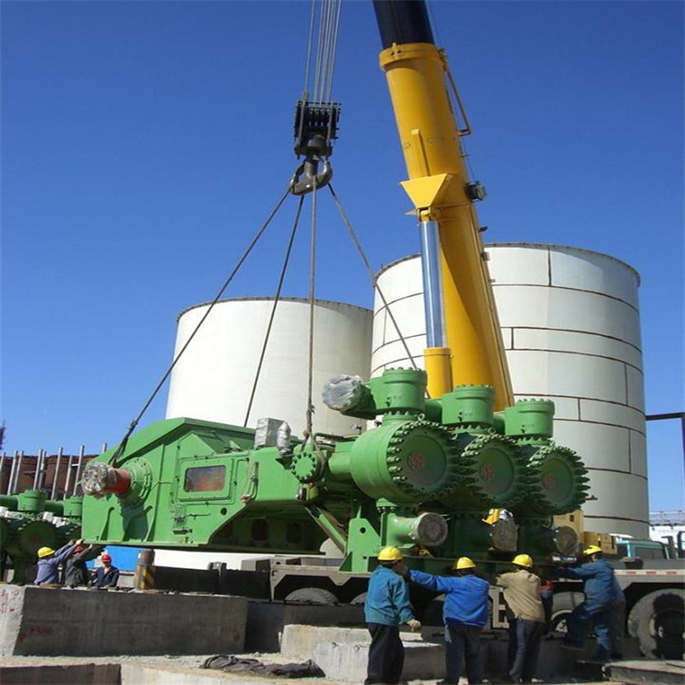 吴川租赁200吨吊车